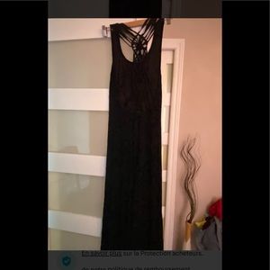 Guess dress with open back